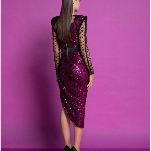 Dress - Picture 2 of 4